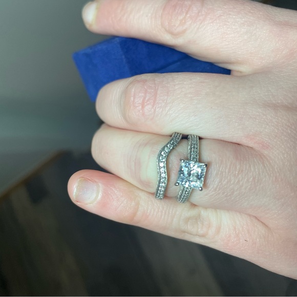 Princess cut genuine moissanite ring GRA certified - Picture 5 of 13